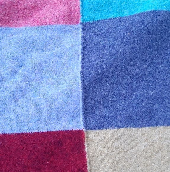 Cousin Johnny patchwork Soft Colorful crewneck sweater. Size XL. - Picture 3 of 5